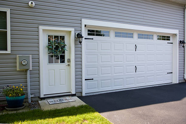 24/7 Emergency Garage Door Panel Replacement experts in Monongahela, PA